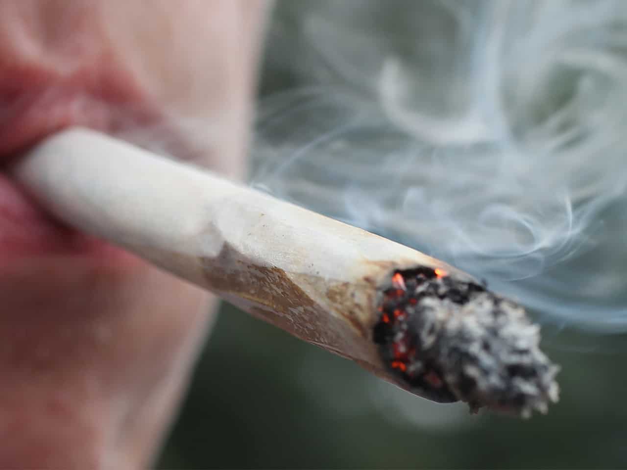 What are the Side Effects of Smoking Weed as Medicine?