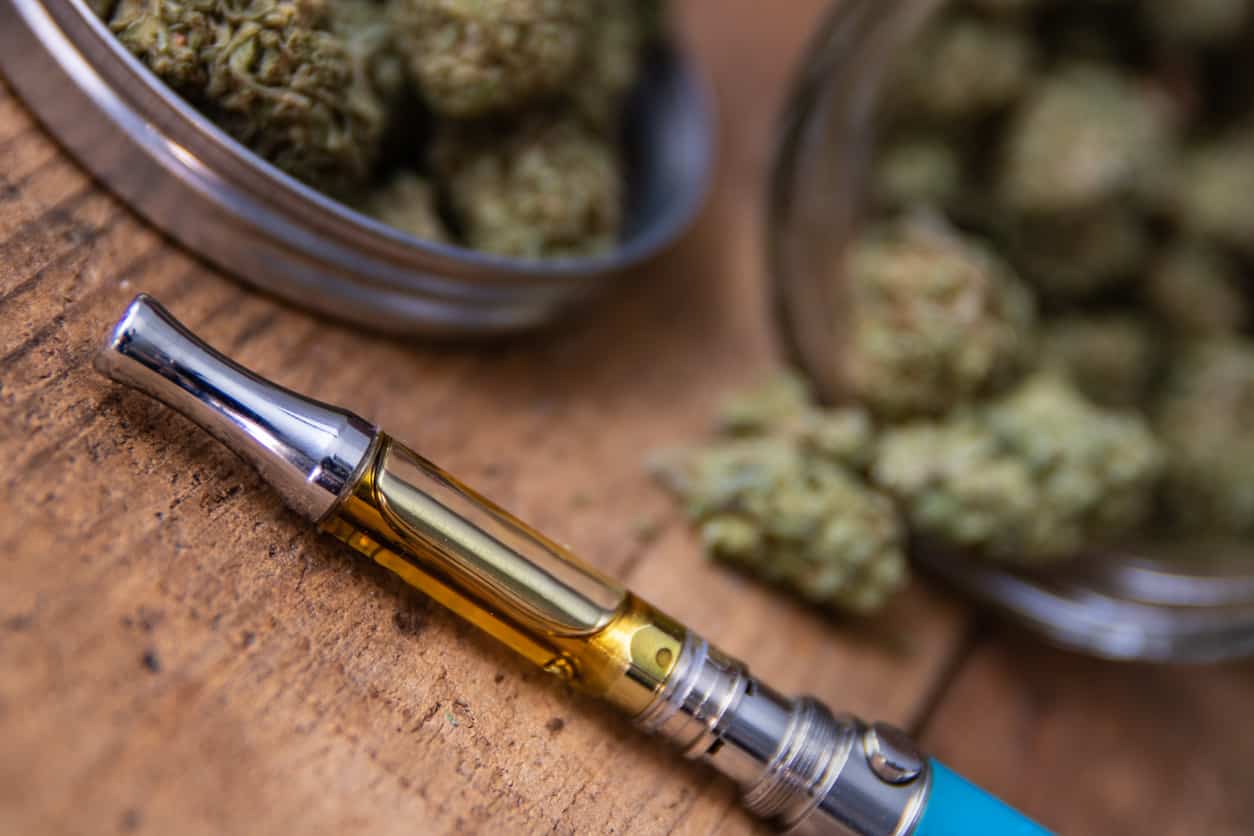 5 Benefits of Vaping CBD for Better Health